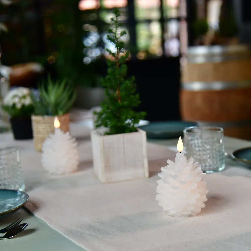 Kerze Tannenzapfen LED