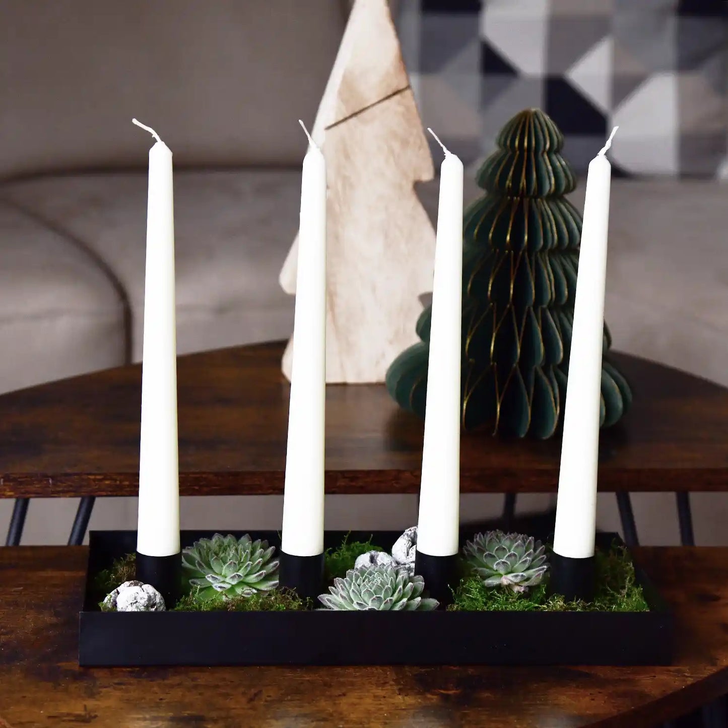 Adventskranz Modern mit Metallschale und Floristendeko